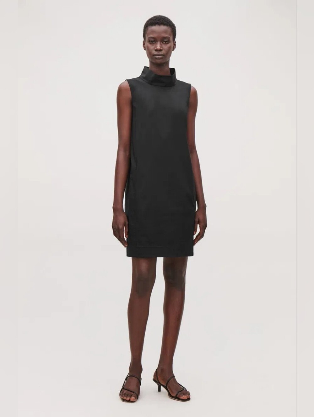 COS High-Neck Cocoon Dress Black Sleeveless Womens 12 Pockets Minimalist Classic